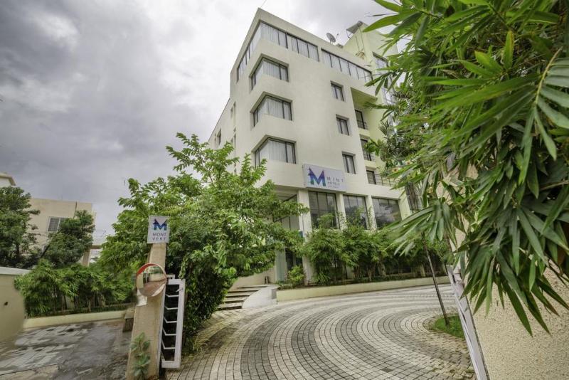 Hotel Mint Montvert Baner Pune Ngoại thất bức ảnh