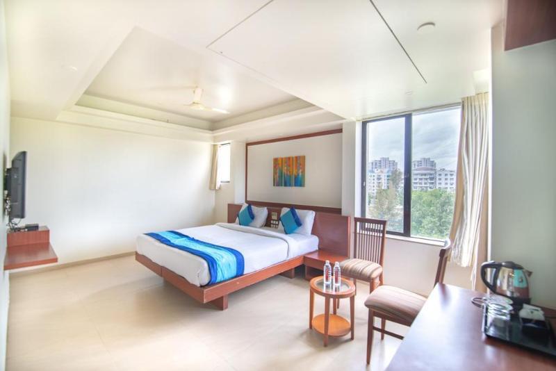 Hotel Mint Montvert Baner Pune Ngoại thất bức ảnh