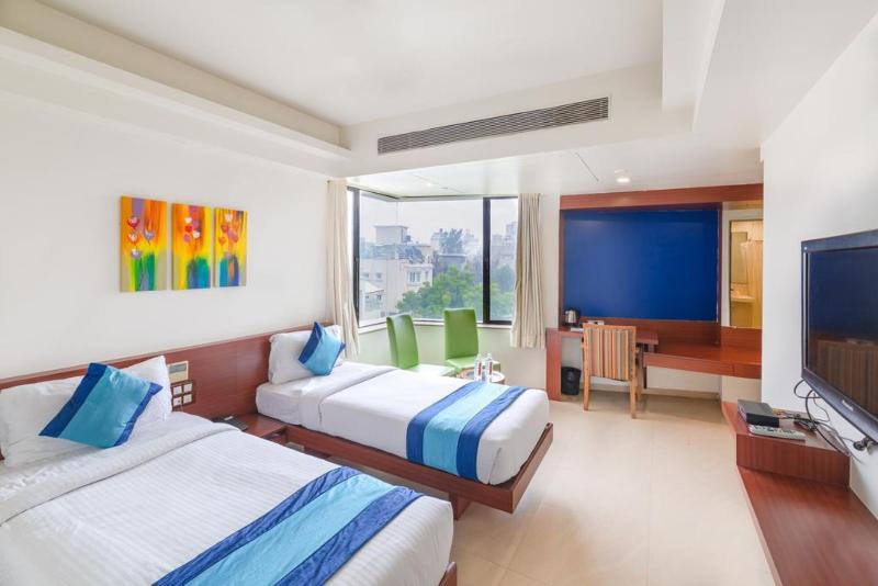 Hotel Mint Montvert Baner Pune Ngoại thất bức ảnh