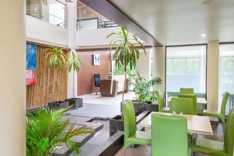 Hotel Mint Montvert Baner Pune Ngoại thất bức ảnh