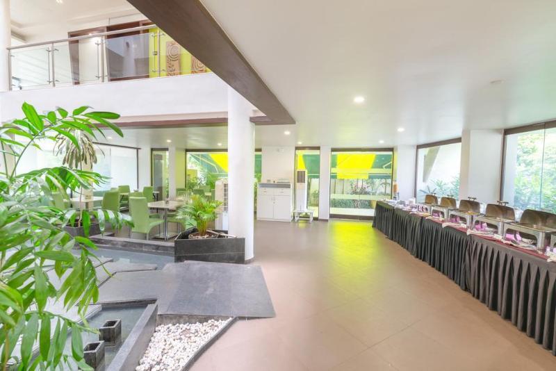 Hotel Mint Montvert Baner Pune Ngoại thất bức ảnh